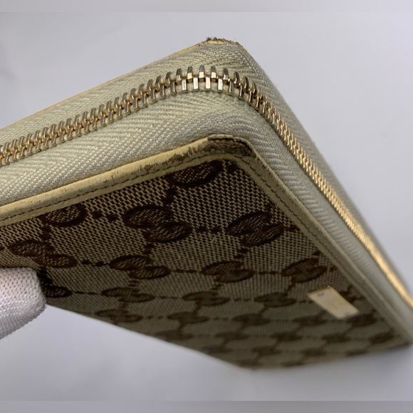 Authentic Vintage Gucci Brown GG Monogram Full zip long wallet - Picture 3 of 14